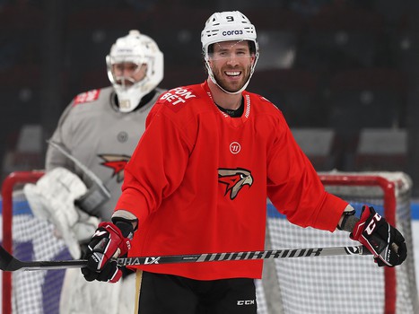 Тренировка «Авангарда» перед первым матчем серии в Магнитогорске