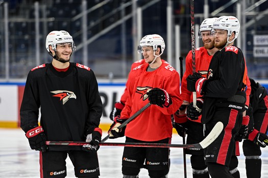 Раскатка «Авангарда» перед третьим матчем серии с «Сибирью» в Новосибирске