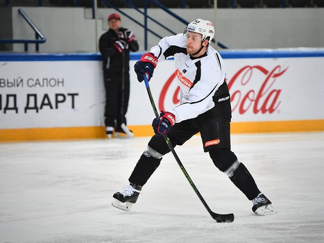 "Авангард" готовится к битве с амурскими "тиграми"