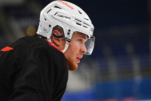 Раскатка «Авангарда» перед матчем в Тольятти