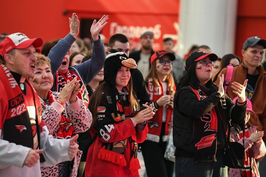 «Авангард» - «Динамо» Мн 5:4 Б. Вокруг матча