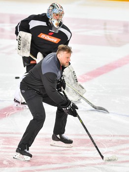 Раскатка "Авангарда" перед матчем с "Сибирью"