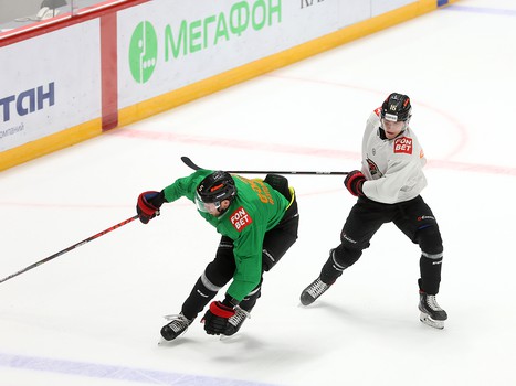 Тренировка «Авангарда» во время паузы в чемпионате