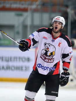 1/4 финала плей-офф МХЛ. Матч №3. "Омские Ястребы" - "Белые Медведи" 6:2