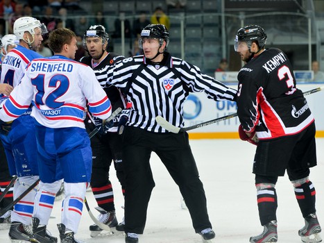 10.09.2015. "Авангард" - "Лада" 6:1