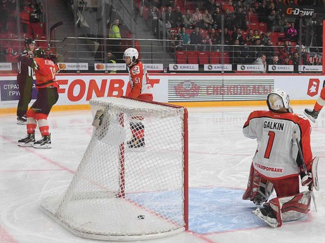 25.02.2020. «Авангард» - «Автомобилист» 2:4