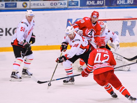 18.09.2015. "Автомобилист" - "Авангард" 3:2ОТ