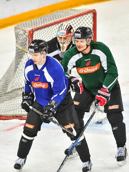 Тренировка "Авангарда" на льду "Арены Омск"