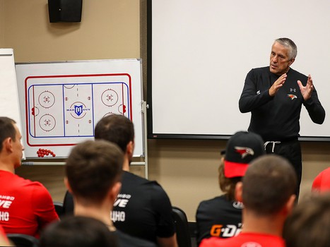 «Авангард» начинает предсезонку!