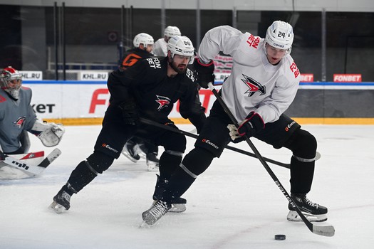 Тренировка «Авангарда» перед матчем в Нижнекамске