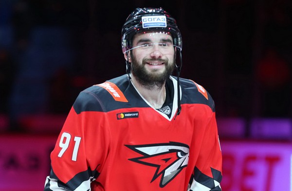 500 матчей в КХЛ Никиты Пивцакина