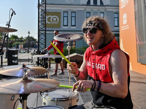 Вечеринка Буэнос Летос в День России