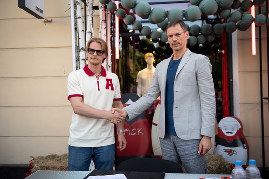 Василий Пономарёв на вечеринке Буэнос Летос