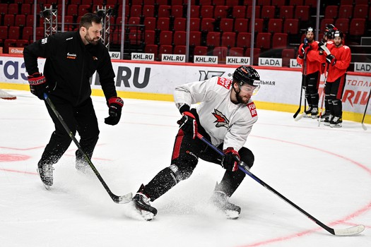 Тренировка «Авангарда» перед матчем с «Автомобилистом»