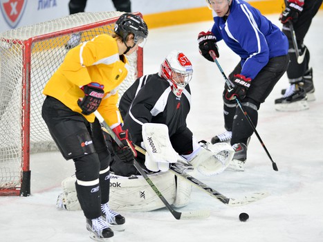 Раскатка "Авангарда" перед домашним матчем против "Медвешчака"