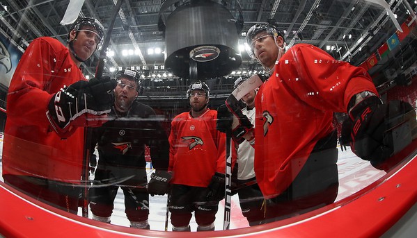 «Скорость, мощь, броски по воротам – так надо играть с «Адмиралом»». Раскатка «Авангарда» в Балашихе