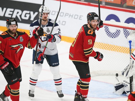 18.03.2021. 1/2 финала, 1 матч. «Авангард» - «Металлург» Мг 2:5