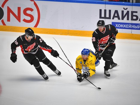 12.08.2017. "Авангард" - "Давос" 3:2