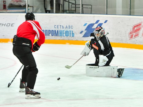 Открытая тренировка "Авангарда" для СМИ