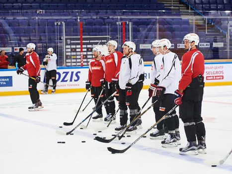 Раскатка "Авангарда" перед выездным матчем с "Ак Барсом"