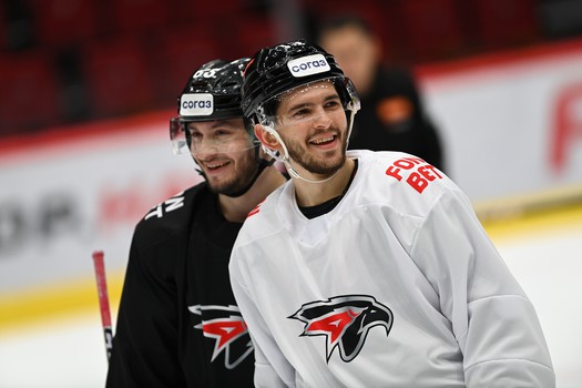 Тренировка «Авангарда» перед матчем с «Нефтехимиком»