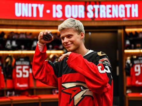 «Авангард» - «Нефтехимик» 5:1. Вокруг матча