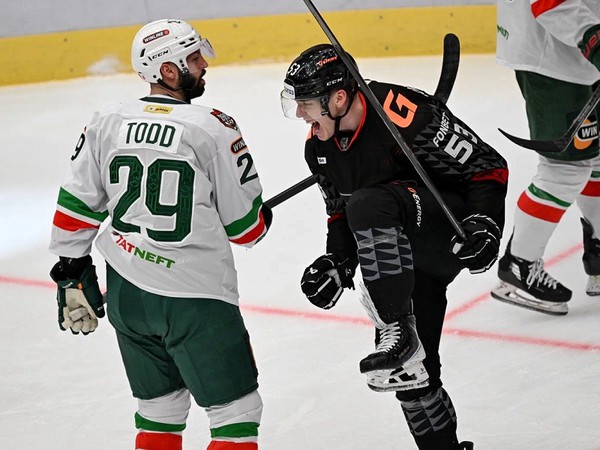 Михаил Котляревский провёл 300-й матч в регулярных чемпионатах КХЛ и забил шайбу