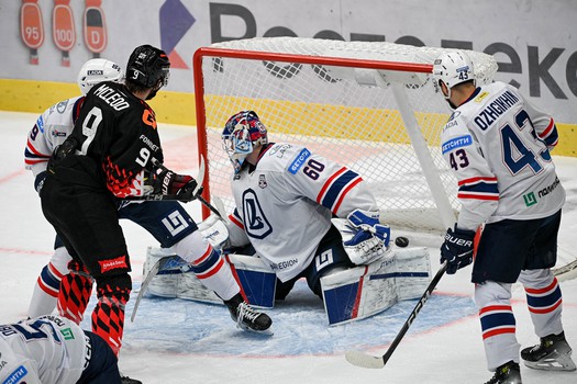 28.12.2025. «Авангард» - «Лада» 4:3 Б