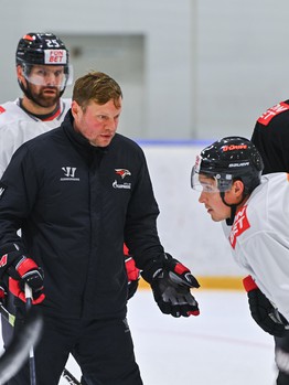 Тренировка «Авангарда» в ДХЦ