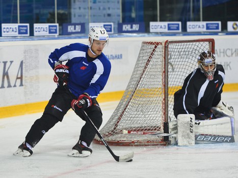 Тренировка "Авангарда" в Ханты-Мансийске