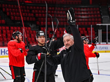 Открытая тренировка «Авангарда» перед вторым раундом плей-офф