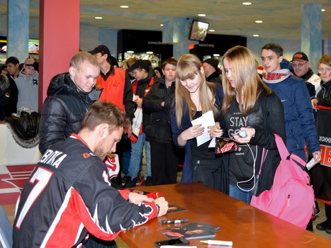 05.12.2015. "Авангард" - "Слован" 5:3