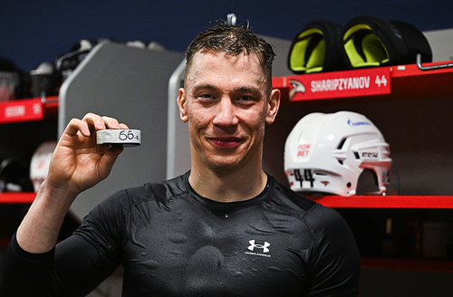 КАПИТАН СТАЛ ЛЕГЕНДОЙ | Победная раздевалка «Авангарда» после матча с «Динамо» Минск