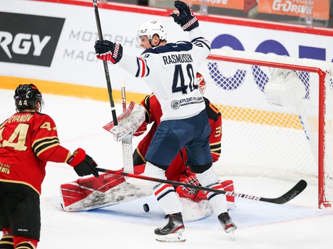 18.03.2021. 1/2 финала, 1 матч. «Авангард» - «Металлург» Мг 2:5