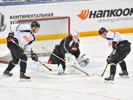 Раскатка "Авангарда" перед третьим матчем серии с "Салаватом Юлаевым"