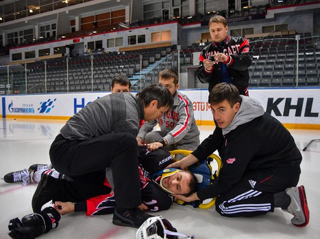 В боевых условиях. "Авангард" провел медицинские учения