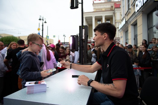 Никита Серебряков на вечеринке Буэнос Летос