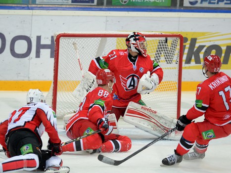 19.09.2013 "Автомобилист" - "Авангард"