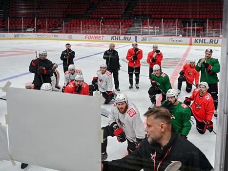 Тренировка «Авангарда» на G-Drive Арене