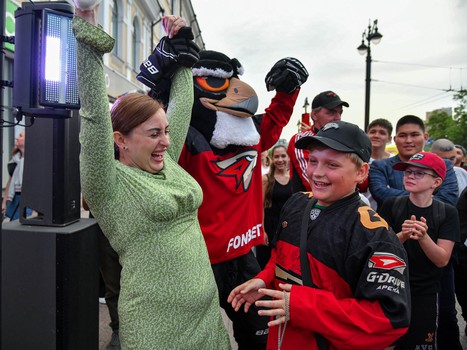 Александр Волков на вечеринке Буэнос Летос