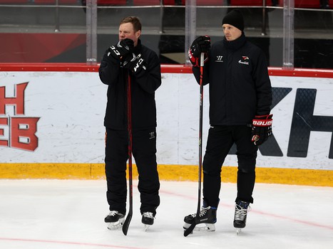 Тренировка «Авангарда» перед матчем с «Нефтехимиком»