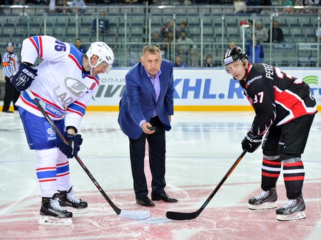 10.09.2015. "Авангард" - "Лада" 6:1