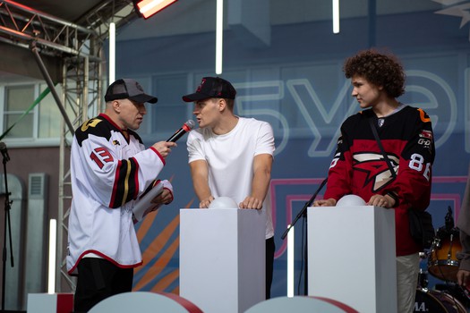 Дмитрий Рашевский в Омске на вечеринке Буэнос Летос