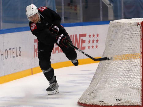 Тренировка «Авангарда» в Сочи