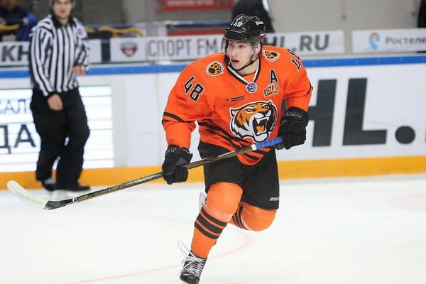 Файзулин в «Амуре», Заседа - в «Авангарде»