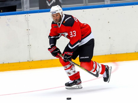 Сборная «Авангард» - Сборная «Газпром нефть» 10:4