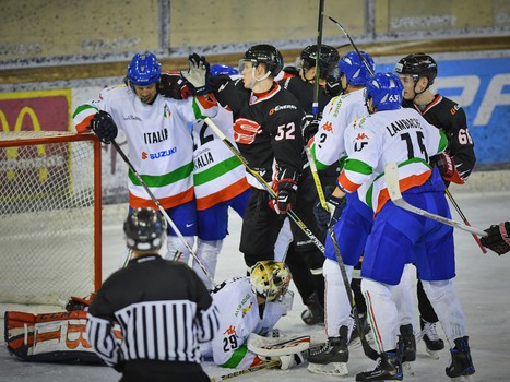 29.07.2017. "Авангард" - сборная Италии 3:2 ОТ