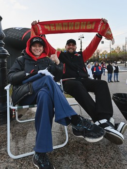 Фан-зона «Авангарда» на Пешеходном Любинском