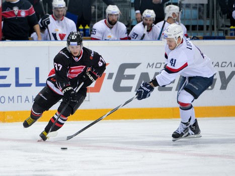 05.12.2015. "Авангард" - "Слован" 5:3