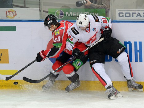 19.10.2013 "Металлург" (Нк) - "Авангард"